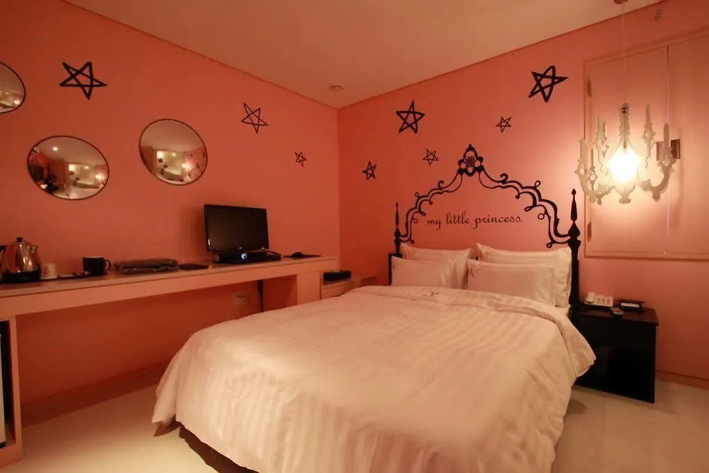 Hotel S Shinchon Seoul Motel