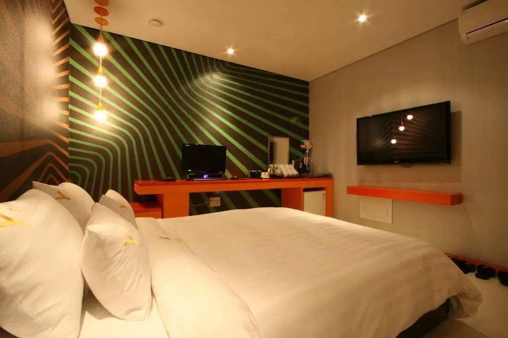 *** Motel Hotel S Shinchon Seoul South Korea